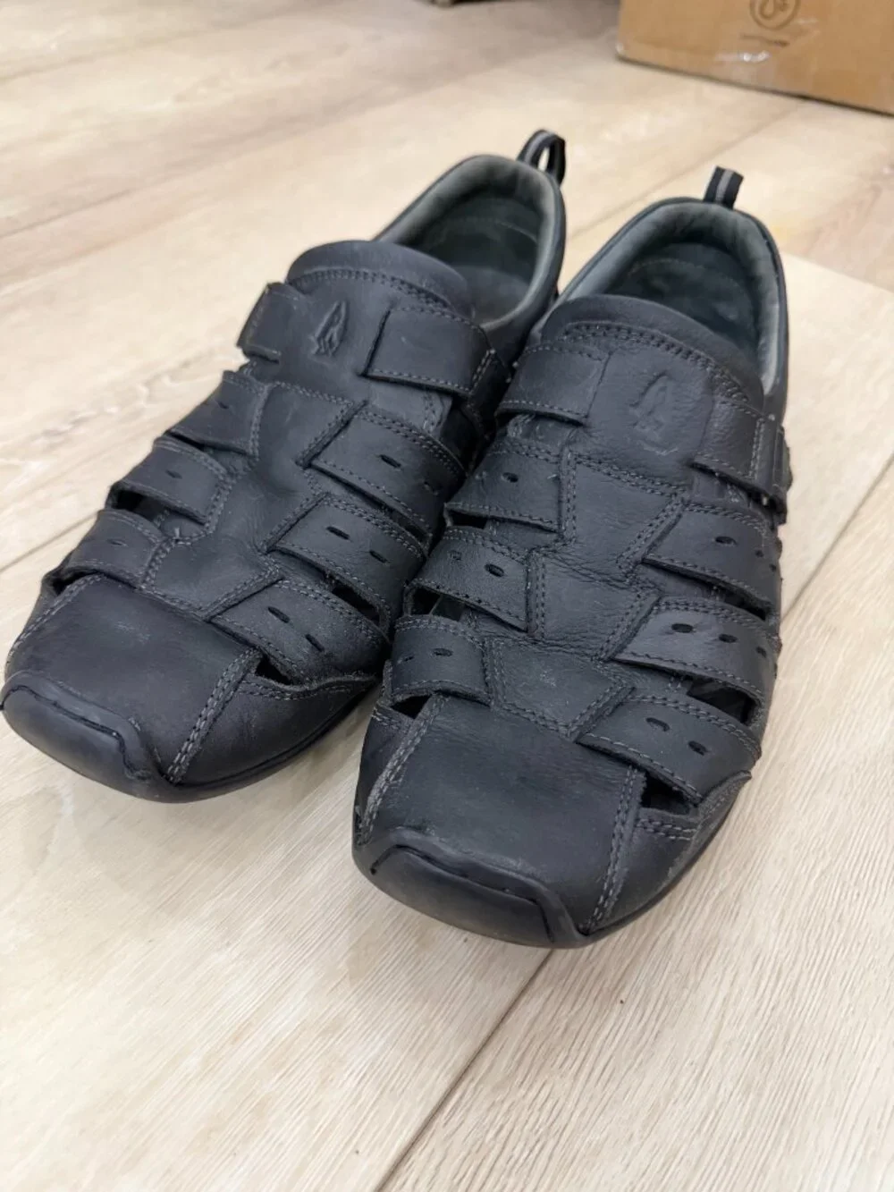 Hush Puppies Leather Fisherman Sandals Men’s Size 11